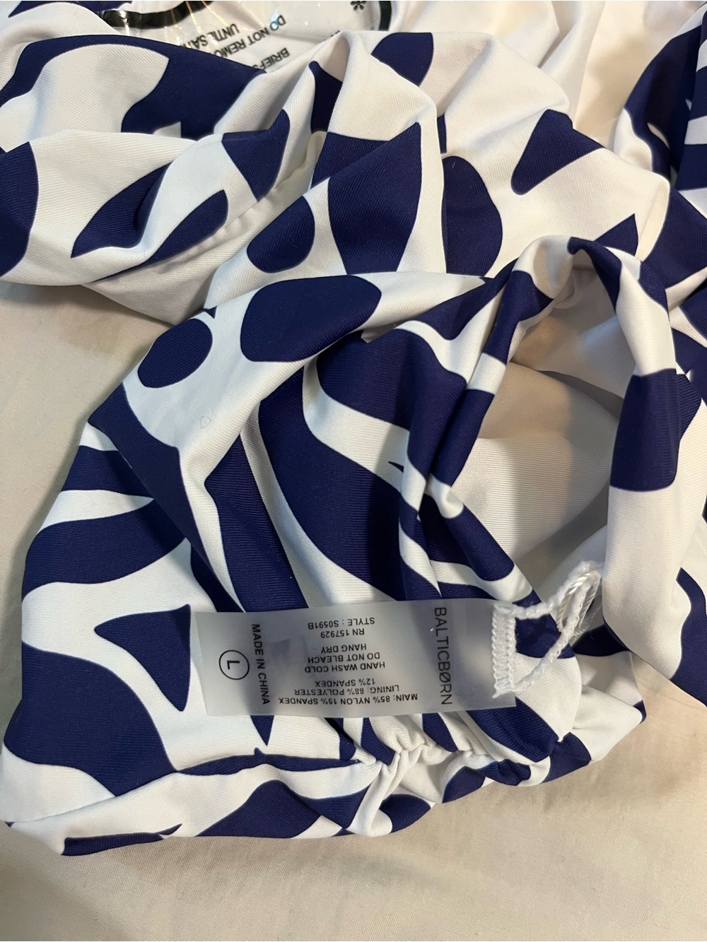 Baltic born Bali bikini set white navy high rise one shoulder NWT SZ L - Picture 5 of 7
